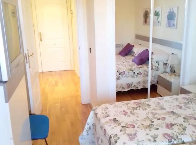 Modern In Salamanca, 50 M², Air-conditioned Apartmán *